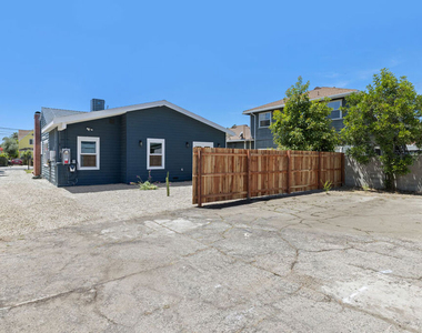137 E Avenue 43 - Photo Thumbnail 26