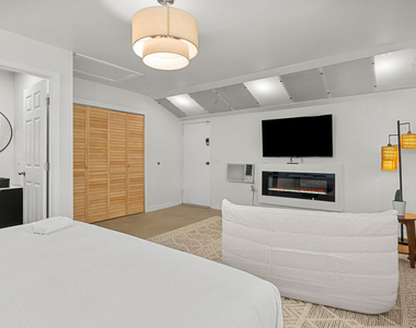 5127 Gaynor Avenue - Photo Thumbnail 24