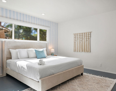 5127 Gaynor Avenue - Photo Thumbnail 40