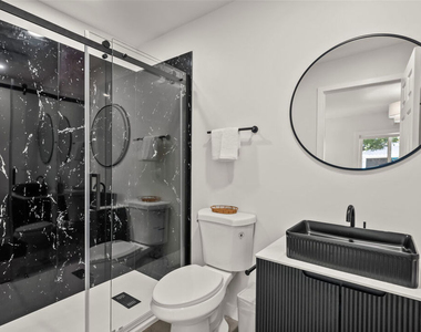 5127 Gaynor Avenue - Photo Thumbnail 29