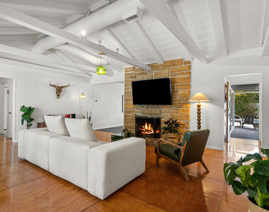 5127 Gaynor Avenue - Photo Thumbnail 9