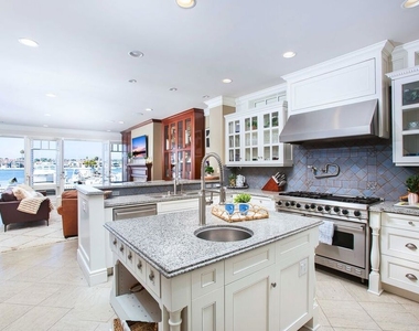 421 E Edgewater Avenue - Photo Thumbnail 23