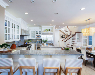 421 E Edgewater Avenue - Photo Thumbnail 28