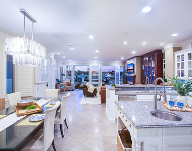 421 E Edgewater Avenue - Photo Thumbnail 12