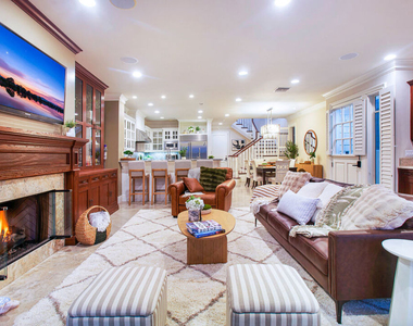 421 E Edgewater Avenue - Photo Thumbnail 17