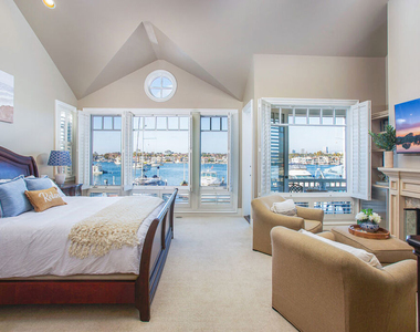 421 E Edgewater Avenue - Photo Thumbnail 32
