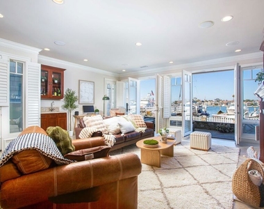 421 E Edgewater Avenue - Photo Thumbnail 25