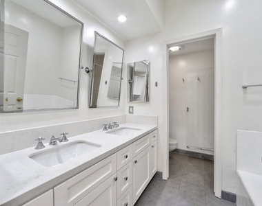 11939 Gorham Avenue - Photo Thumbnail 30
