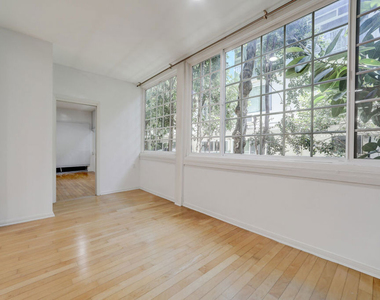 11939 Gorham Avenue - Photo Thumbnail 13