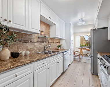 7301 Vista Del Mar - Photo Thumbnail 5