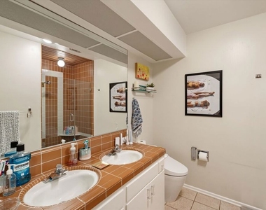 4927 Bellaire Avenue - Photo Thumbnail 23