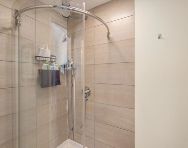 4927 Bellaire Avenue - Photo Thumbnail 27
