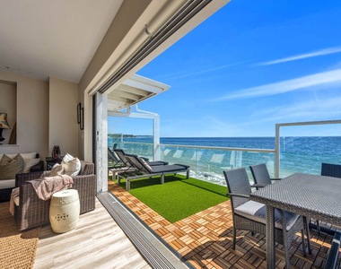 25444 Malibu Road - Photo Thumbnail 2