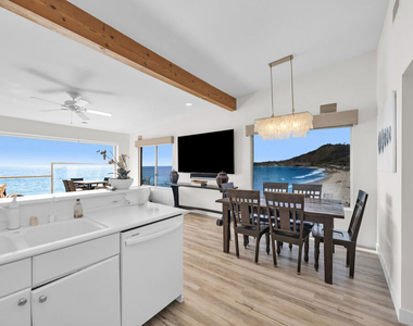 25444 Malibu Road - Photo Thumbnail 3