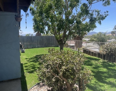 10428 Len Court - Photo Thumbnail 13