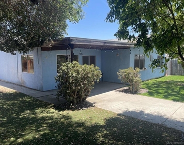 10428 Len Court - Photo Thumbnail 15