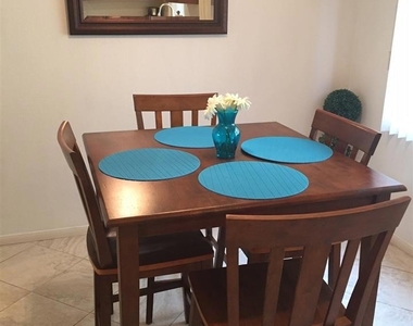 1460 W Oliver Avenue - Photo Thumbnail 9