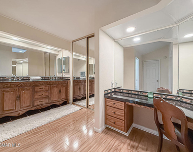 2111 Peak Place - Photo Thumbnail 38
