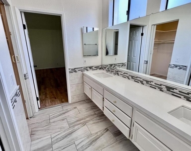 937 Shadow Lake Drive - Photo Thumbnail 23