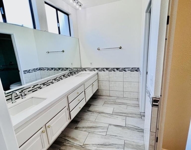 937 Shadow Lake Drive - Photo Thumbnail 21
