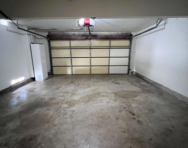 937 Shadow Lake Drive - Photo Thumbnail 25