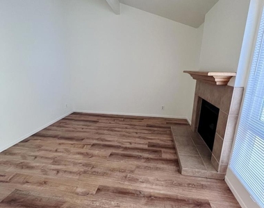 937 Shadow Lake Drive - Photo Thumbnail 18