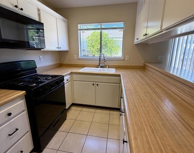 14855 Campus Park Drive - Photo Thumbnail 3