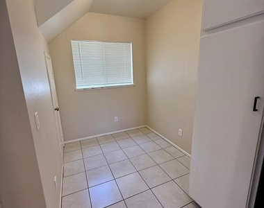 14855 Campus Park Drive - Photo Thumbnail 5