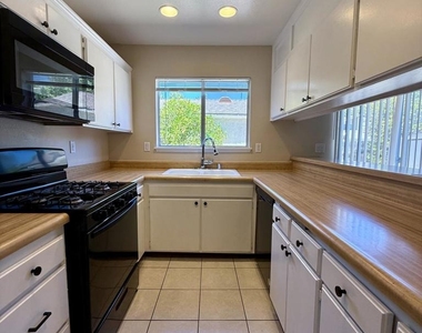 14855 Campus Park Drive - Photo Thumbnail 4