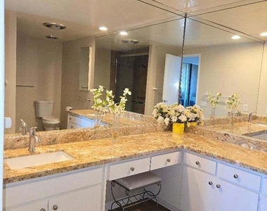 899 Island Drive - Photo Thumbnail 9