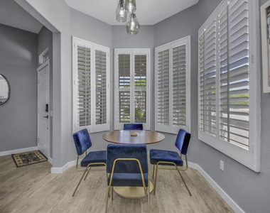 44595 S Heritage Palms Drive N - Photo Thumbnail 7