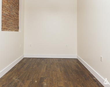 287 Troutman St 11237 - Photo Thumbnail 6