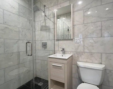 217 South 4th Street - Photo Thumbnail 3