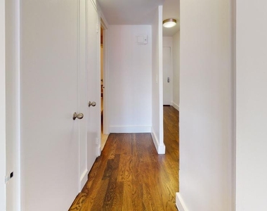 East 63rd Street - Photo Thumbnail 6