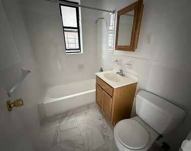 Walton Ave - Photo Thumbnail 2