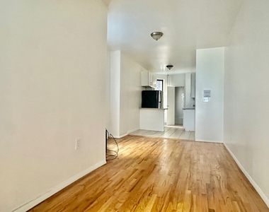 401 East 91st Street - Photo Thumbnail 12