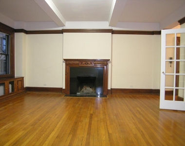 East 80th Street - Photo Thumbnail 2