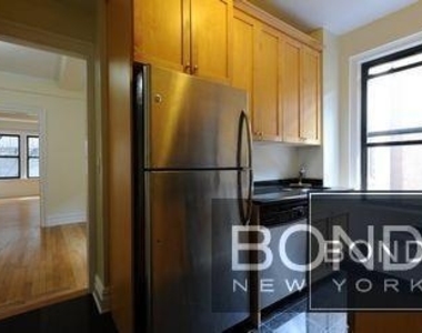 East 80th Street - Photo Thumbnail 1