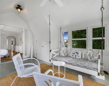 9 Ocean Avenue - Photo Thumbnail 16