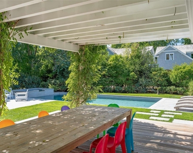 9 Ocean Avenue - Photo Thumbnail 11