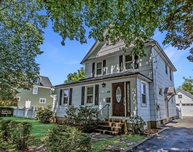 104 Sheridan Avenue - Photo Thumbnail 1