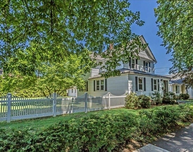 104 Sheridan Avenue - Photo Thumbnail 30