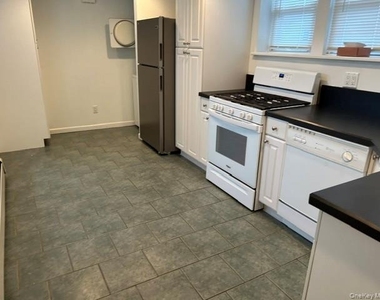 232 Cleveland Avenue - Photo Thumbnail 6