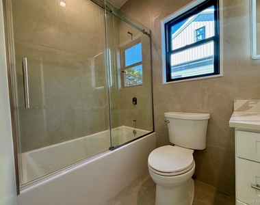 163 Harrison Avenue - Photo Thumbnail 16