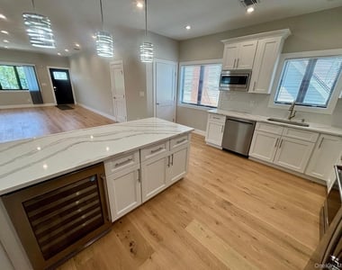 163 Harrison Avenue - Photo Thumbnail 7