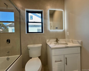 163 Harrison Avenue - Photo Thumbnail 17
