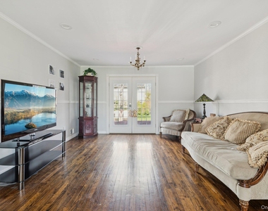 61 Arleigh Road - Photo Thumbnail 4