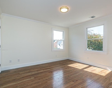 201 Nassau Boulevard - Photo Thumbnail 13