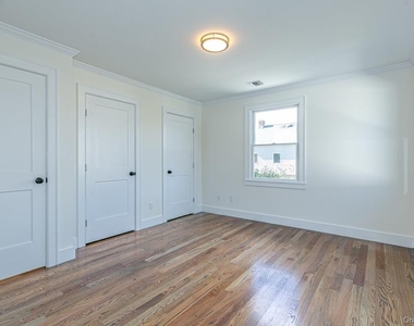 201 Nassau Boulevard - Photo Thumbnail 9