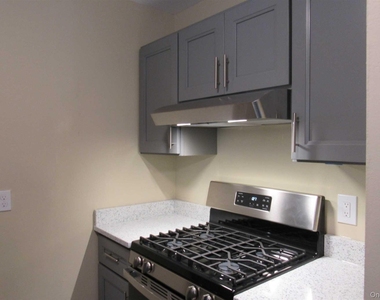 37 Alpine Drive - Photo Thumbnail 4